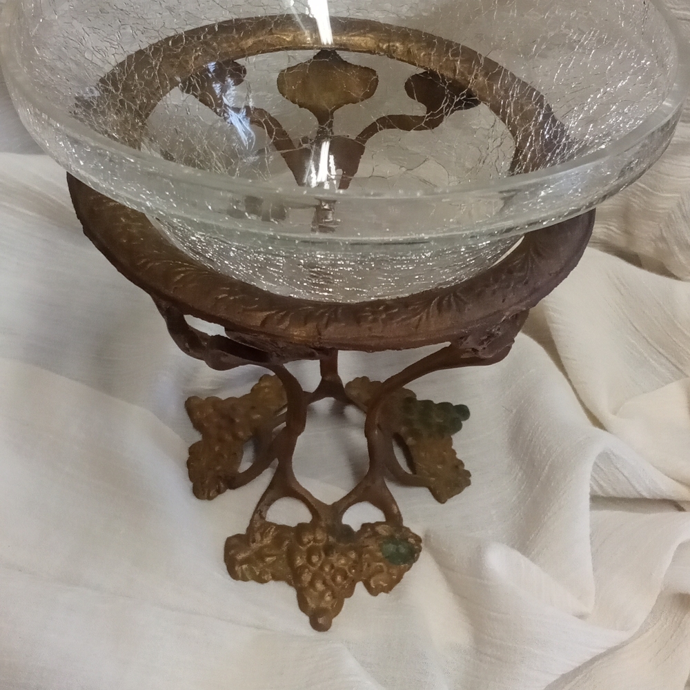 Crackeled Glass Bowl with Ornate Metal Stand - Picture 2 of 6